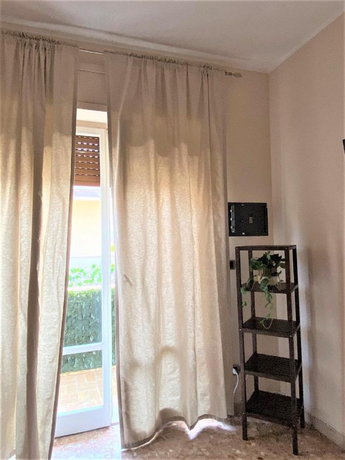 Casa Viola A 900 Mt Dalla Staz. Centrale Пескара Экстерьер фото