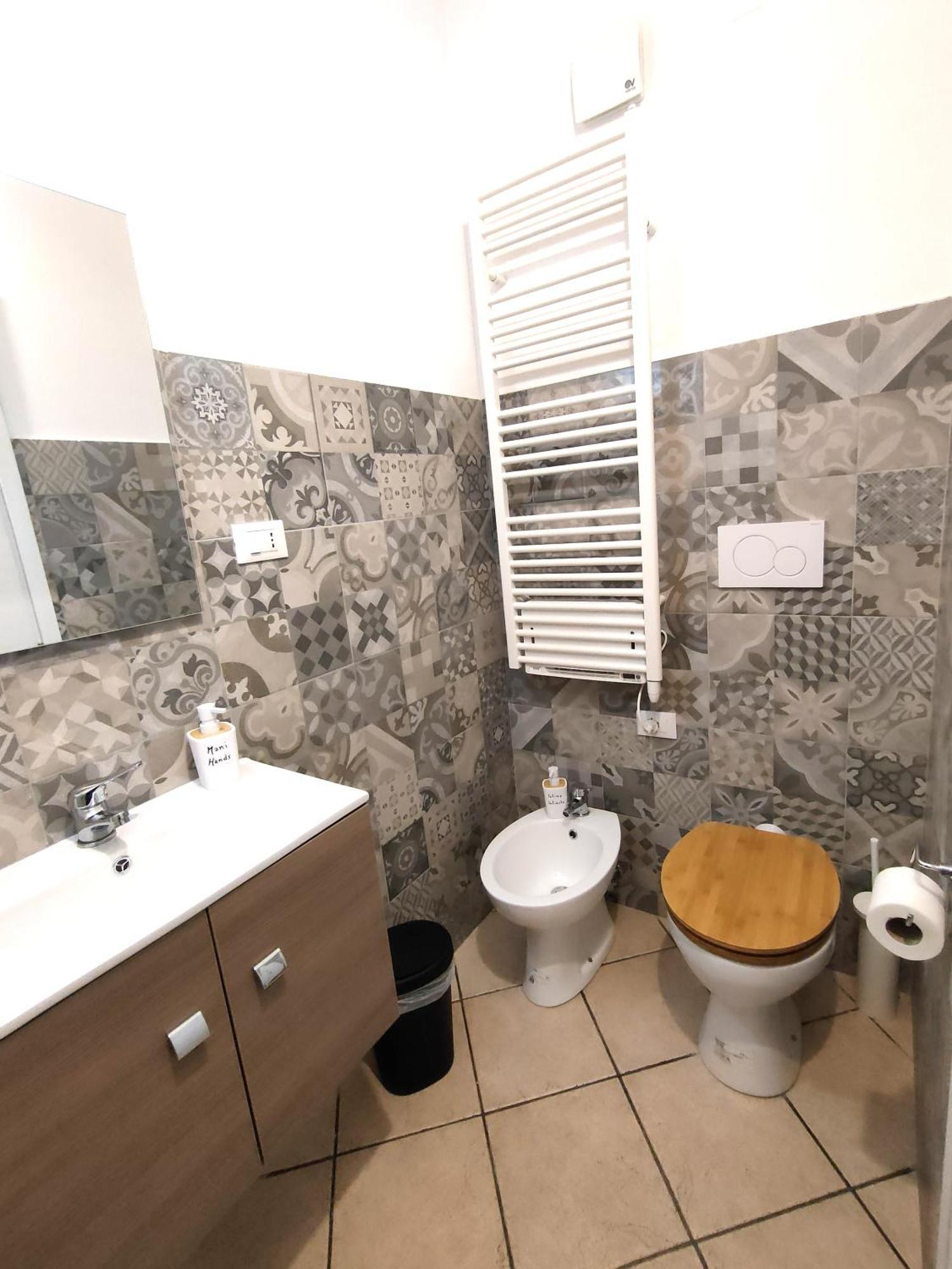 Casa Viola A 900 Mt Dalla Staz. Centrale Пескара Экстерьер фото